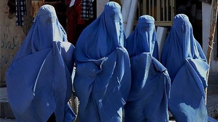 رنج‌های ناتمام زنان افغانستان؛ بار جنگ بر شانه‌های زنان سنگینی می‌کند ـ مجله‌ی اورال